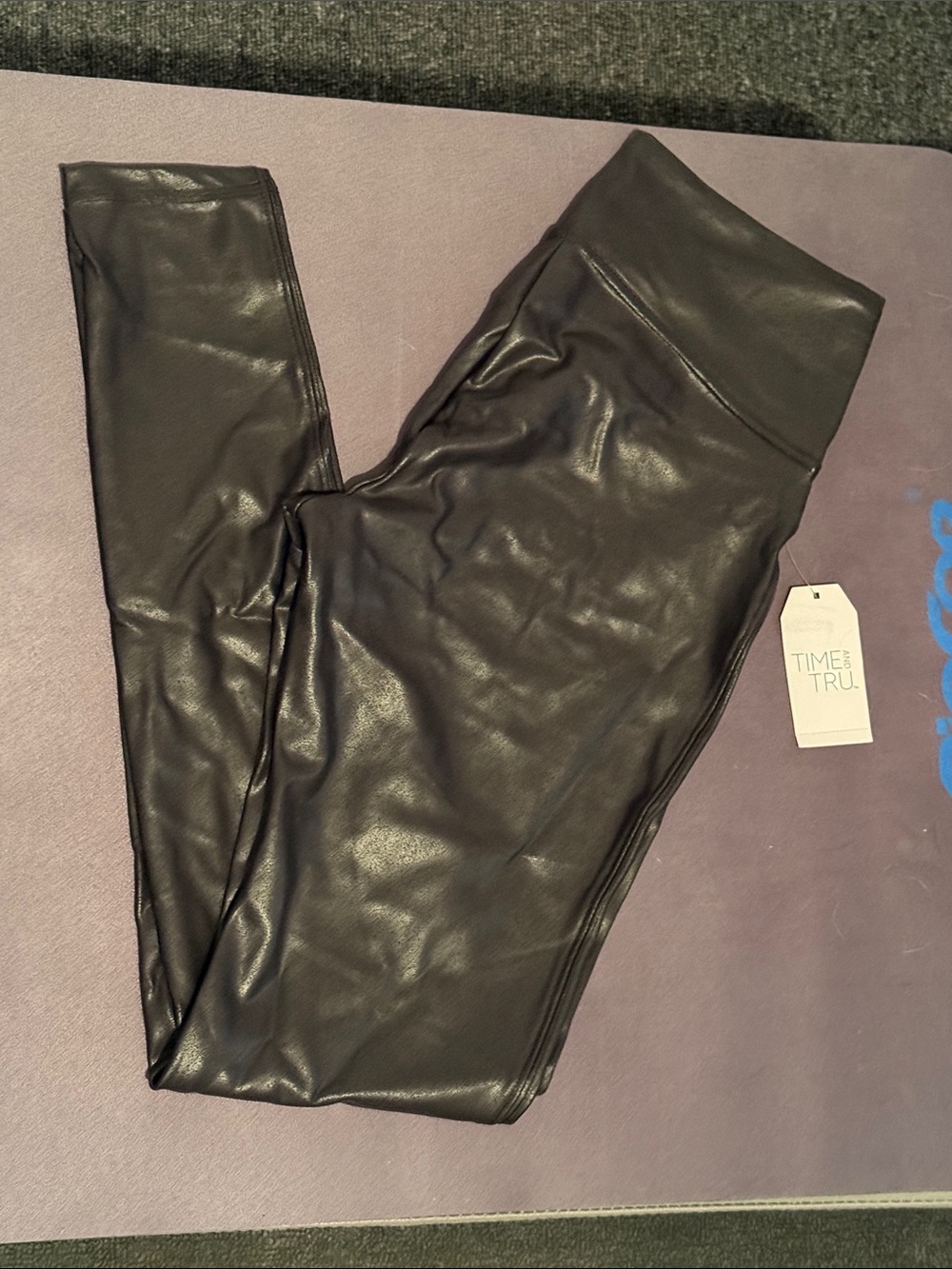 Time and Tru Black Faux Leather Look Leggings